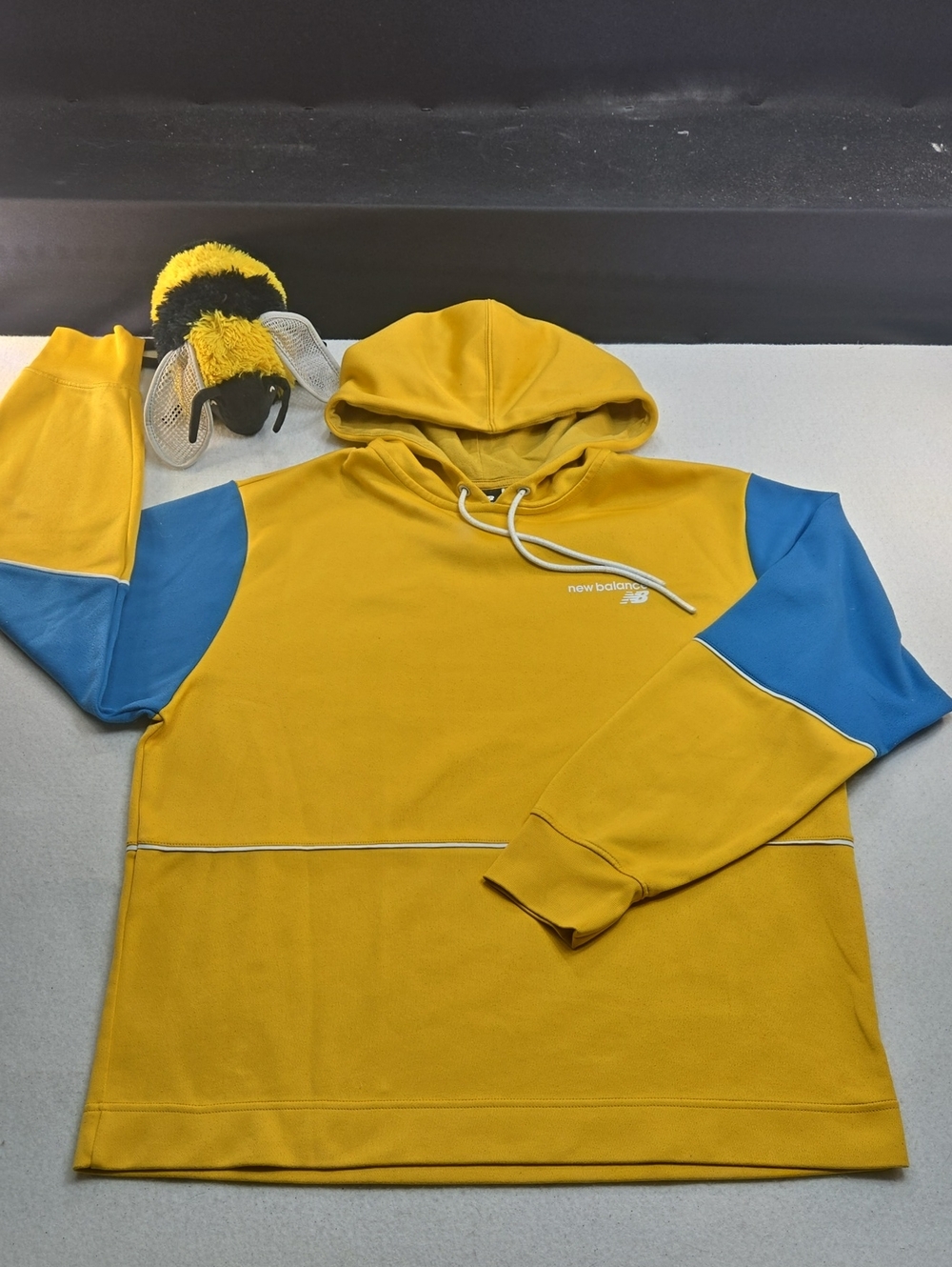 New Balance colorblock stitching hooded sweater (Model Style: MT03909-ASE)
